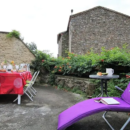 펜션 Gite Familial Avec Cour Privee, Terrasse Ombragee Et Chambre Independante Pres Du Puy-en-velay - Fr-1-582-31